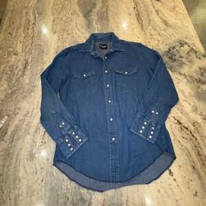 Wrangler Denim Shirt Women's Large Pearl Snap Long Sleeve Blue Western Cowgirl